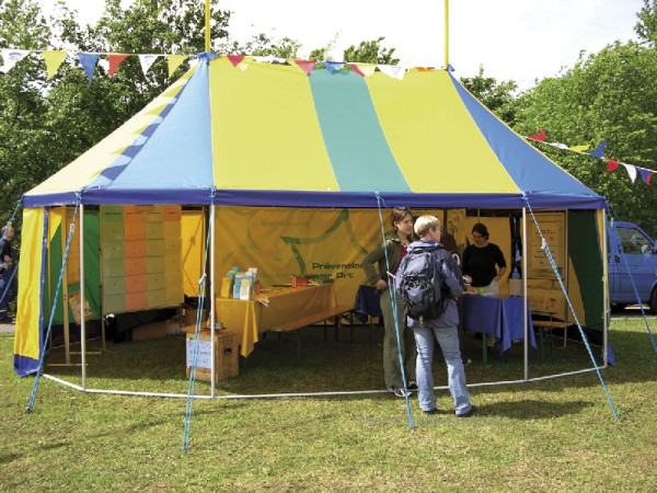 Zweimastzelt 7 x 4 m mit Wiesensteher