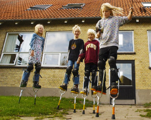 Stelzen AcToy - gelb